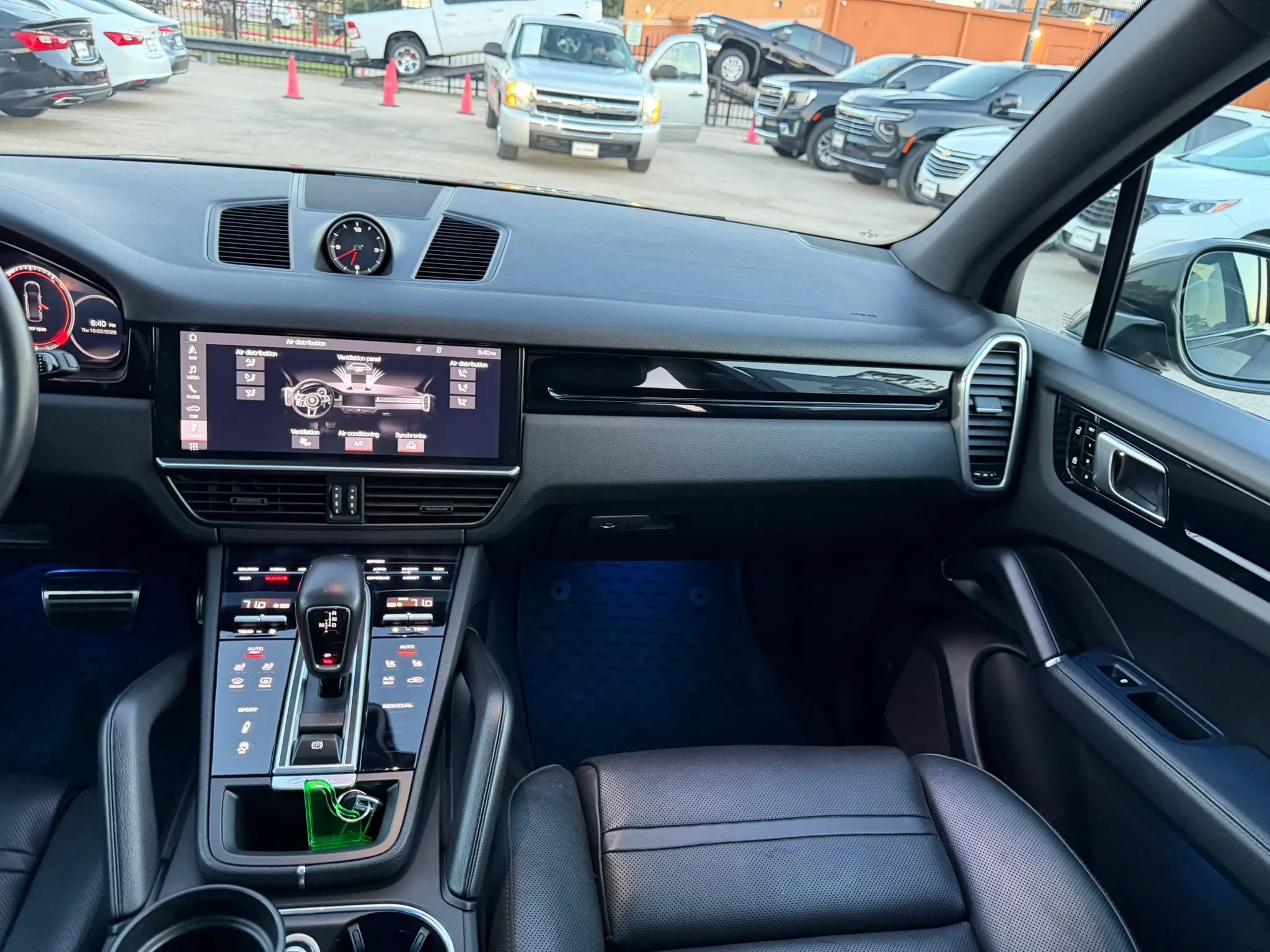 Used 2019 Porsche Cayenne S AWD/4WD image 35