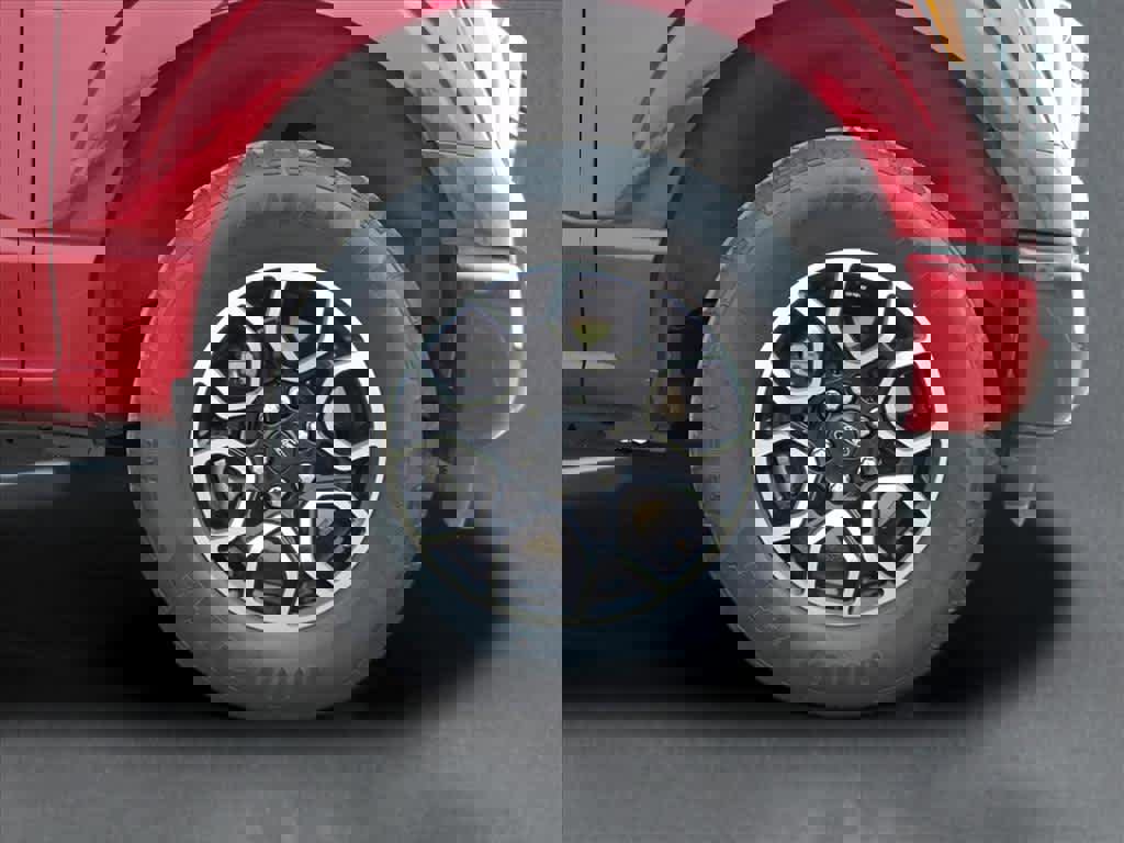 Certified 2022 Ford F150 XLT w/ Equipment Group 302A High image 12