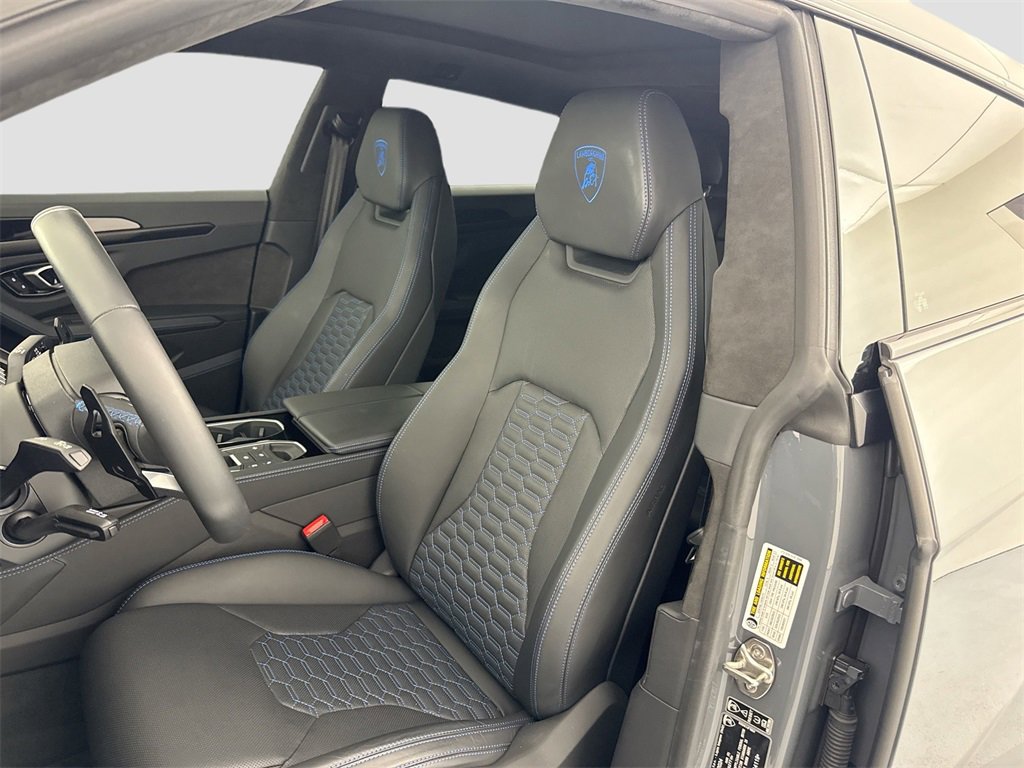 Used 2024 Lamborghini Urus S image 22