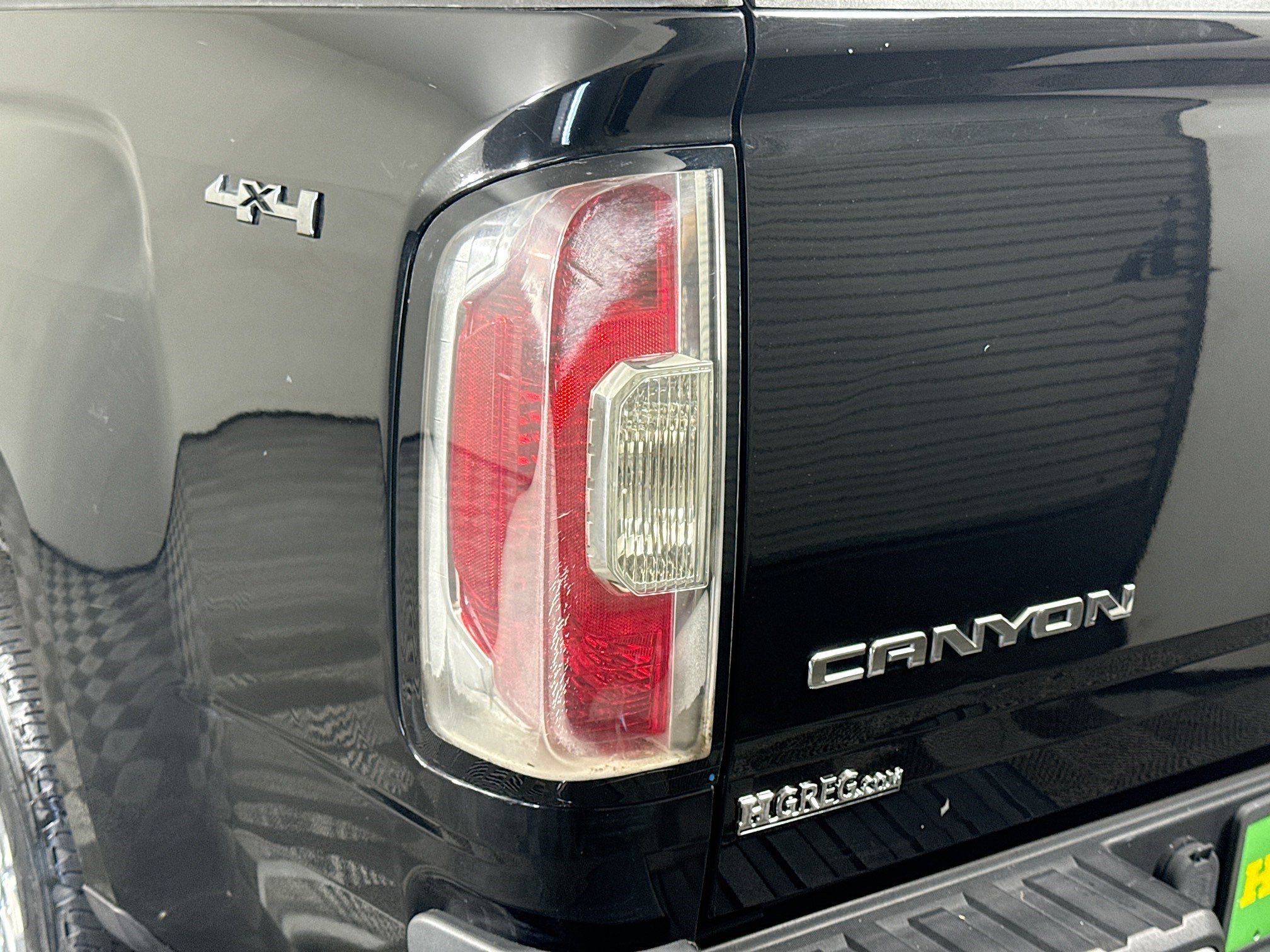 Used 2016 GMC Canyon SLT w/ Driver Alert Package image 35