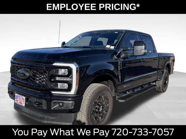 New 2026 Ford F250 Lariat w/ Black Appearance Package