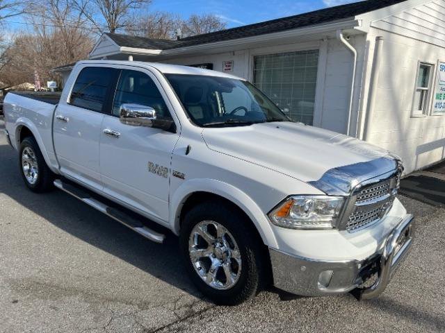 Used 2017 RAM 1500 Laramie w/ Convenience Group RWD image 5