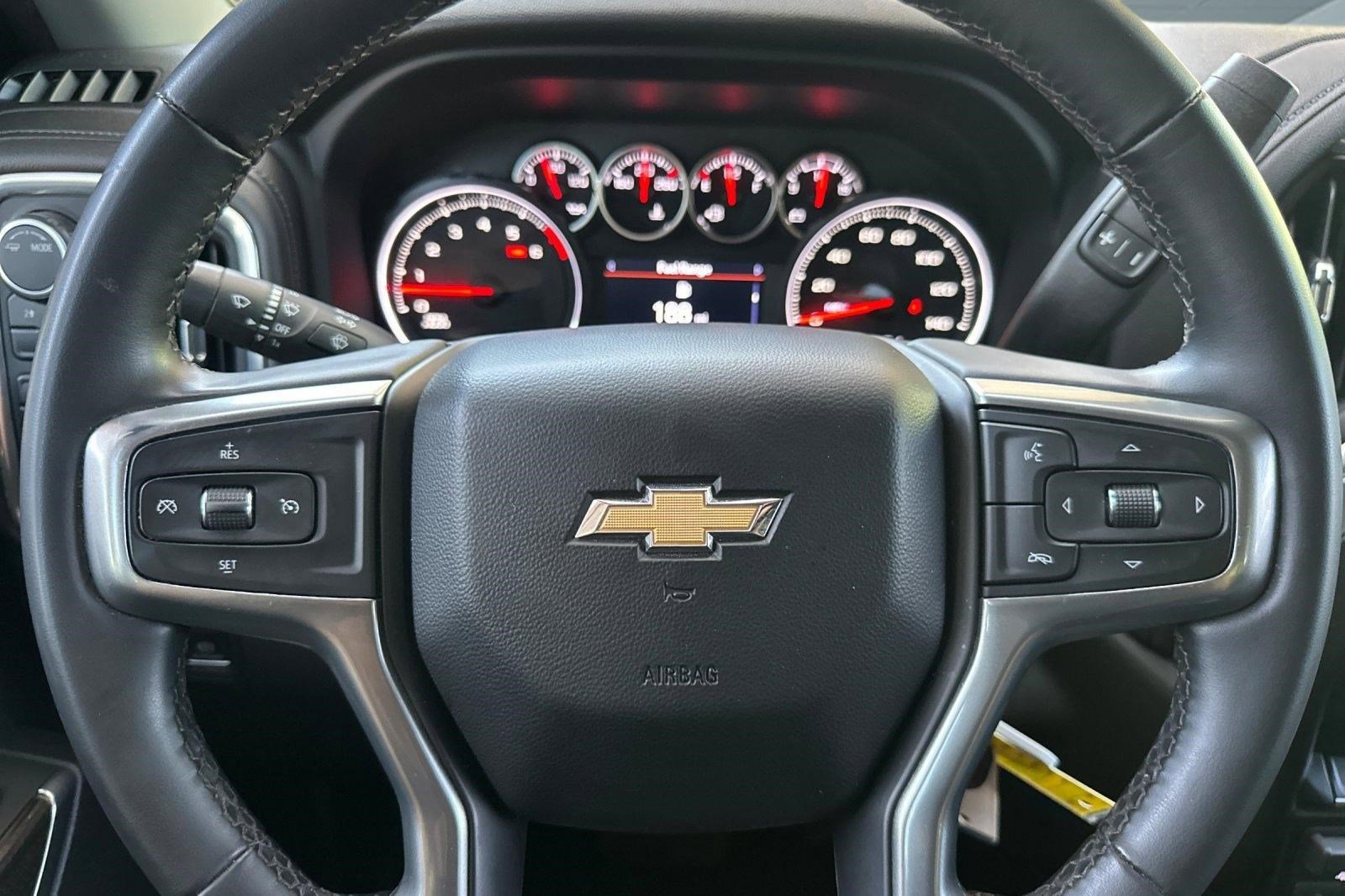 Used 2023 Chevrolet Silverado 2500 LT AWD/4WD image 16