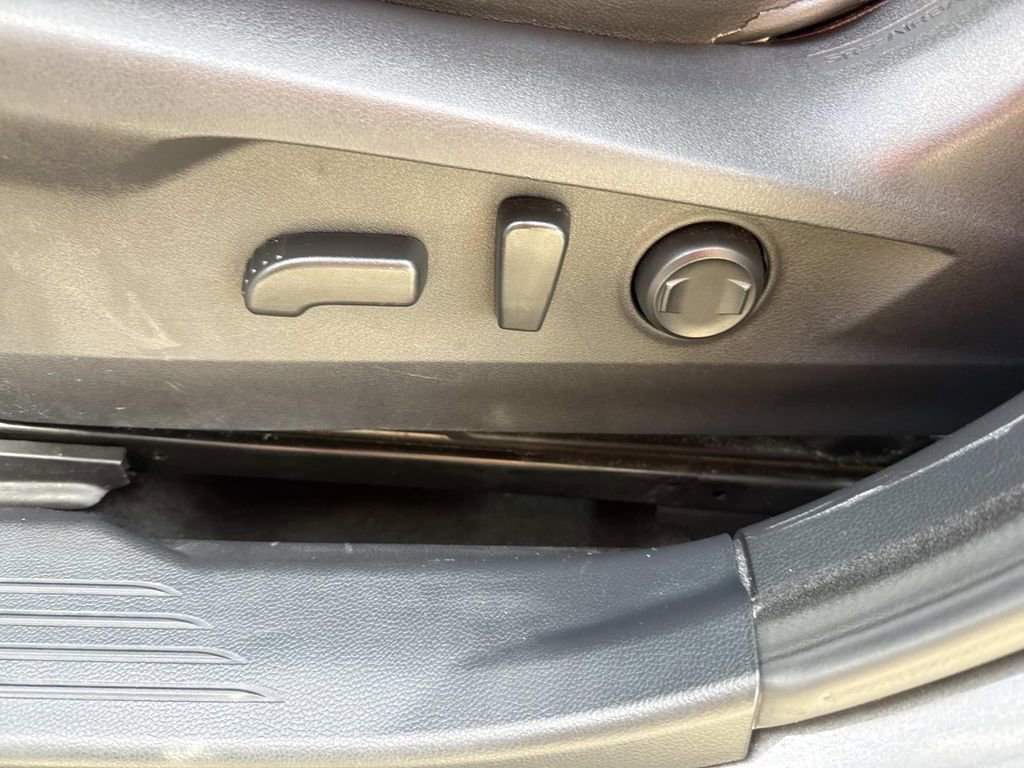 Used 2020 Subaru Legacy Limited XT w/ Tech Package 2 AWD/4WD image 27