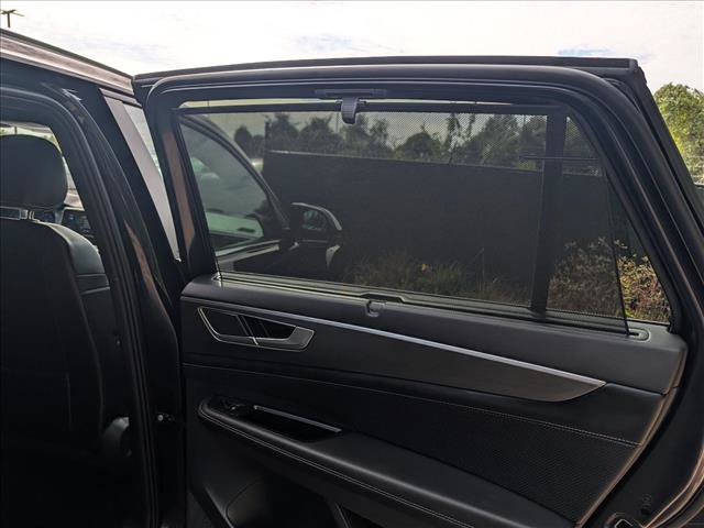 Used 2024 Volkswagen Atlas Cross Sport SE AWD/4WD image 16