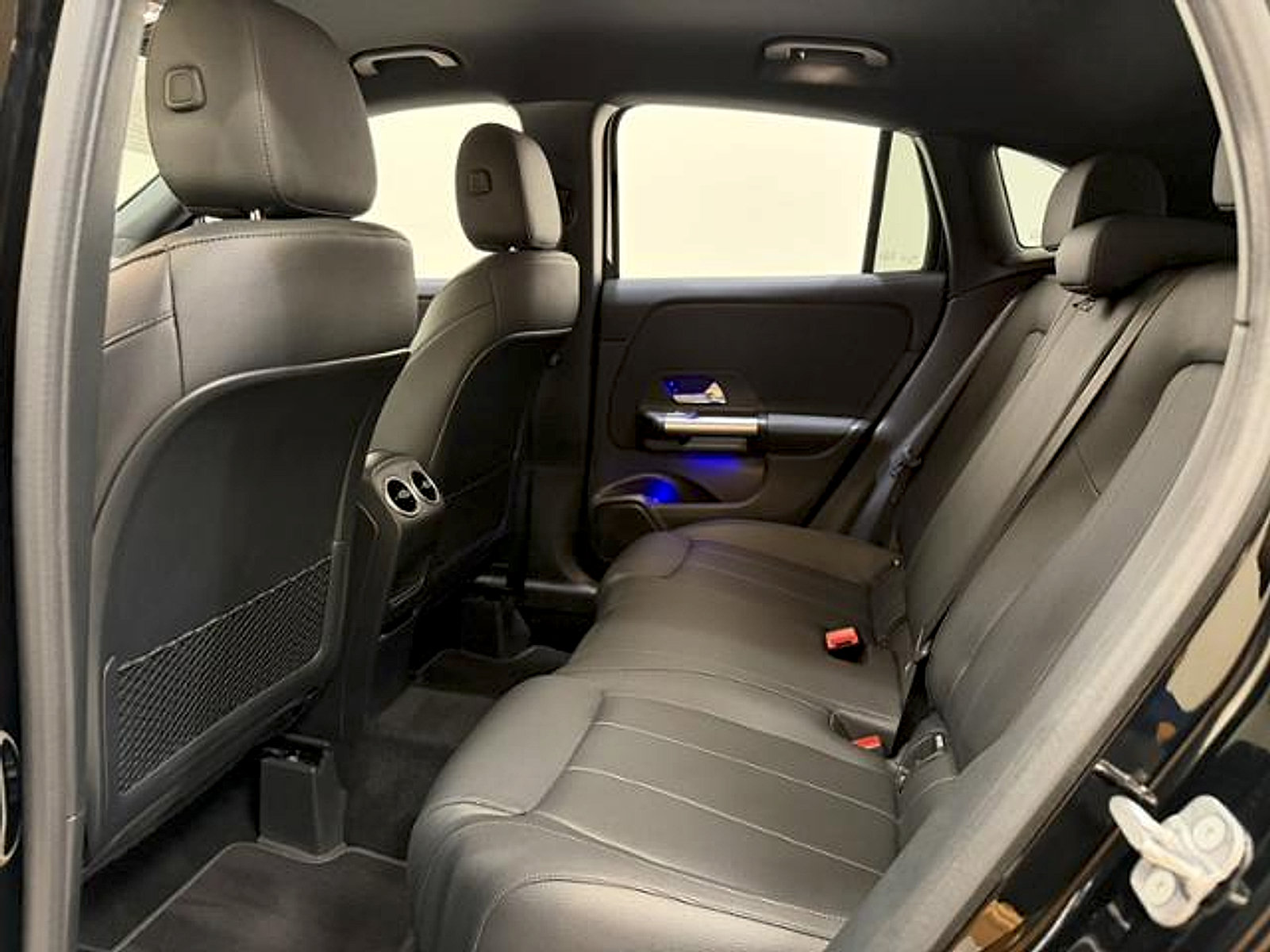 Used 2025 Mercedes-Benz GLA 250 image 18