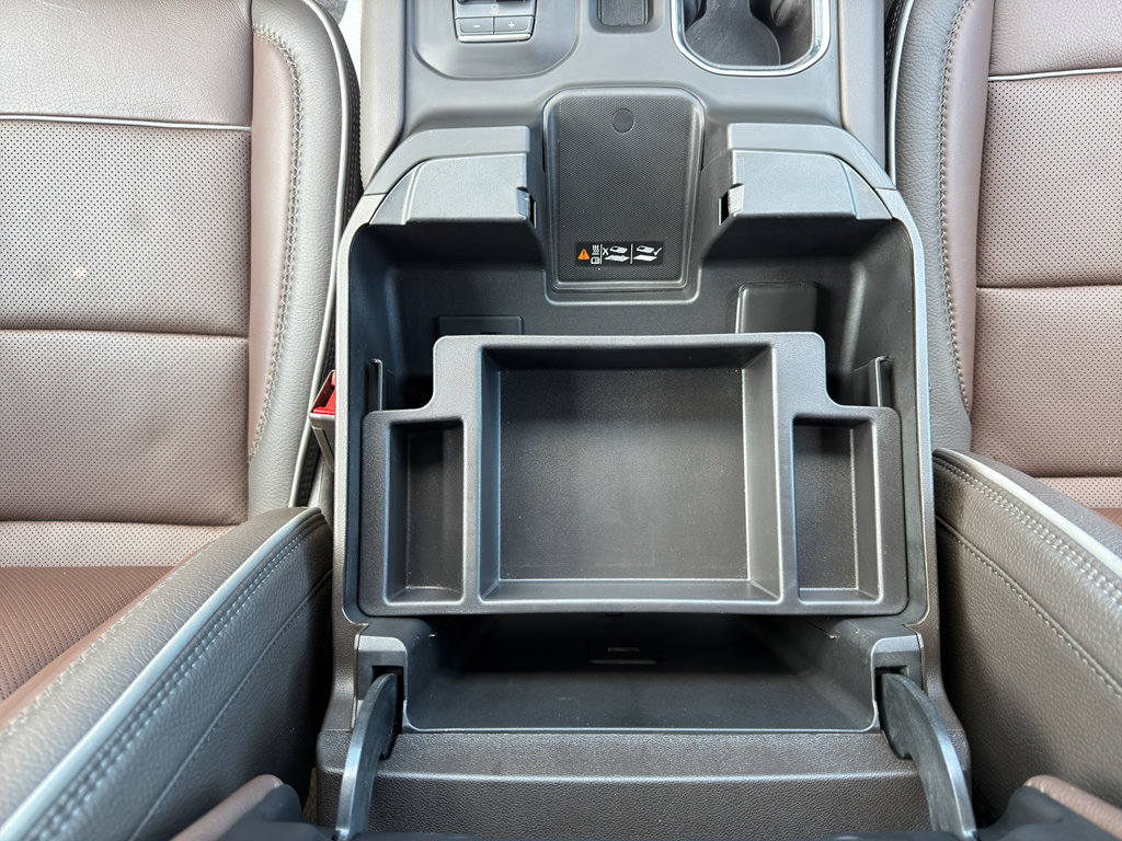 Used 2024 GMC Sierra 2500 Denali AWD/4WD image 15