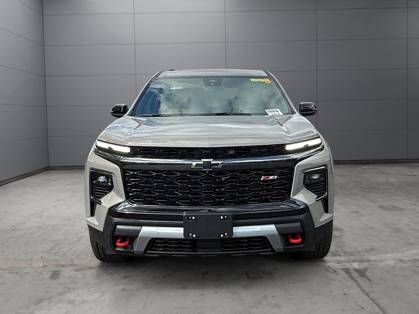 New 2027 Chevrolet Traverse Z71 w/ Enhanced Driving Package AWD/4WD image 8