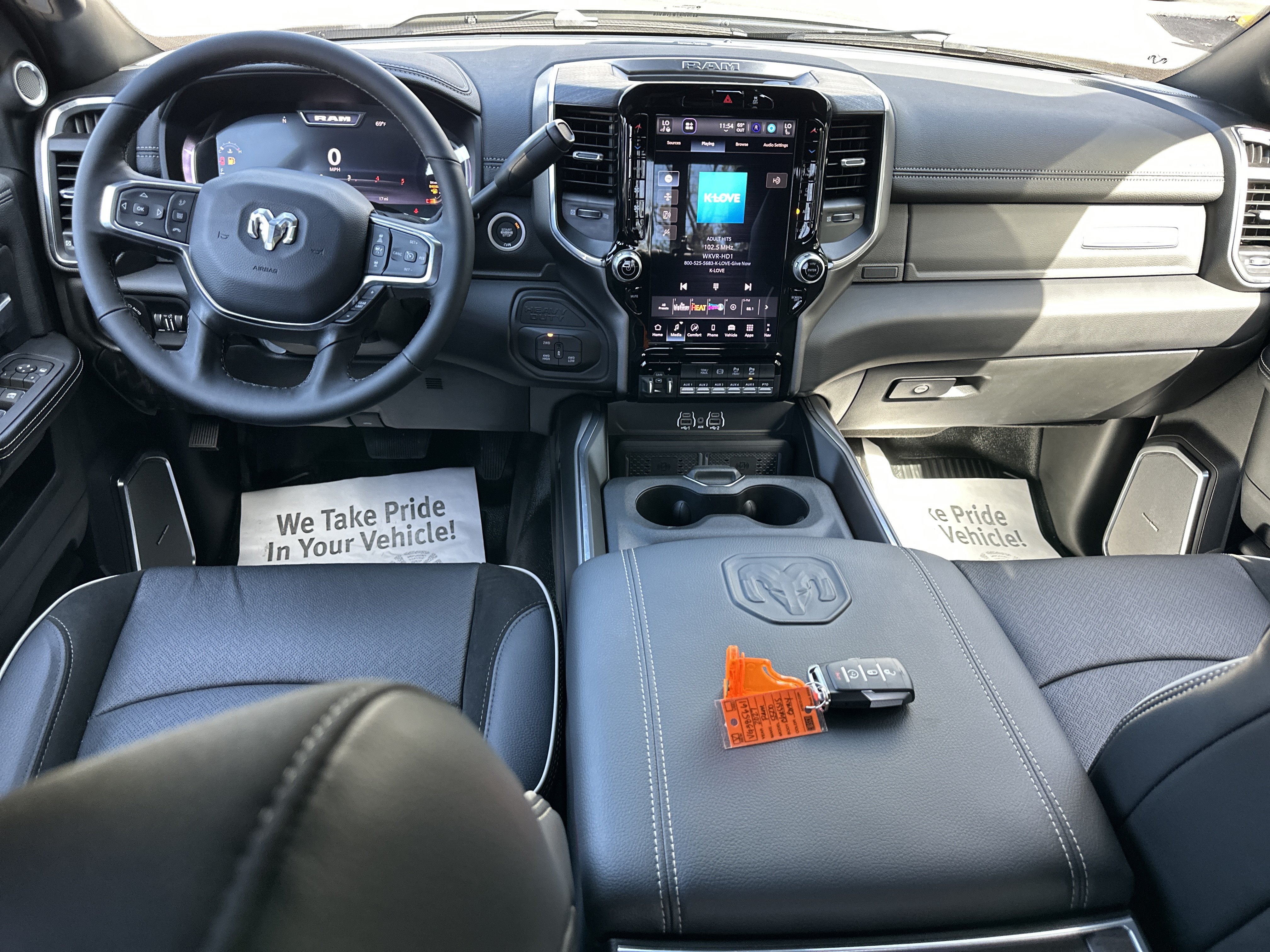 New 2027 RAM 5500 4x4 Crew Cab w/ Laramie Trim Package image 34