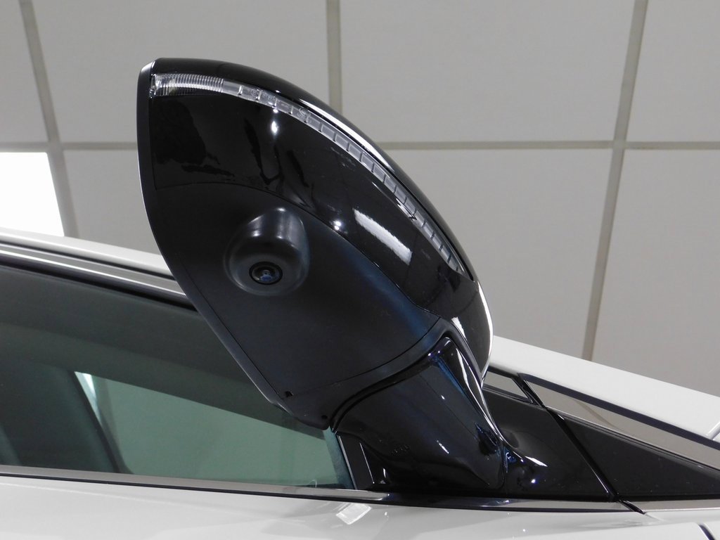 Used 2024 Nissan Murano SL image 9