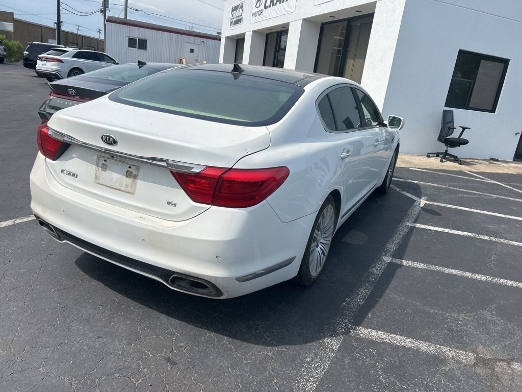 Used 2015 Kia K900 Premium w/ Interior Highline Package RWD image 6