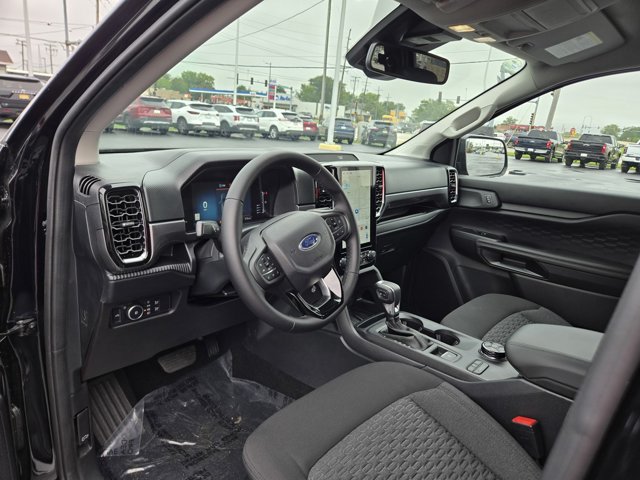 New 2026 Ford Ranger XLT w/ FX4 Off-Road Package AWD/4WD image 2