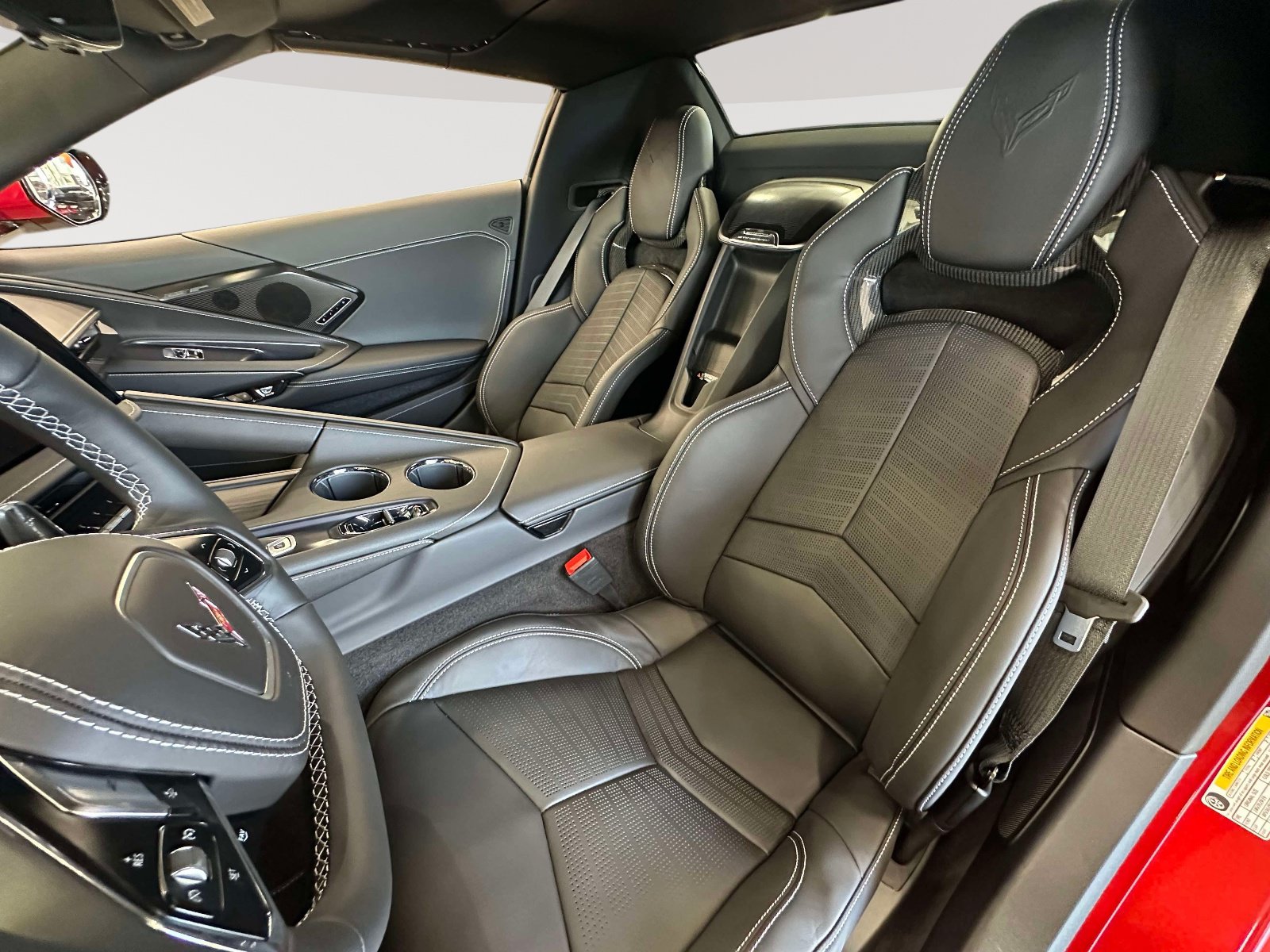 New 2027 Chevrolet Corvette Stingray Convertible w/ Z51 Performance Package RWD image 27