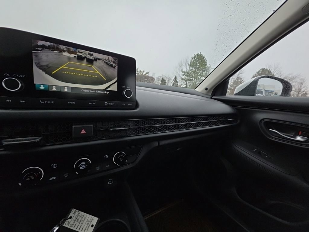 Certified 2023 Honda HR-V LX image 19