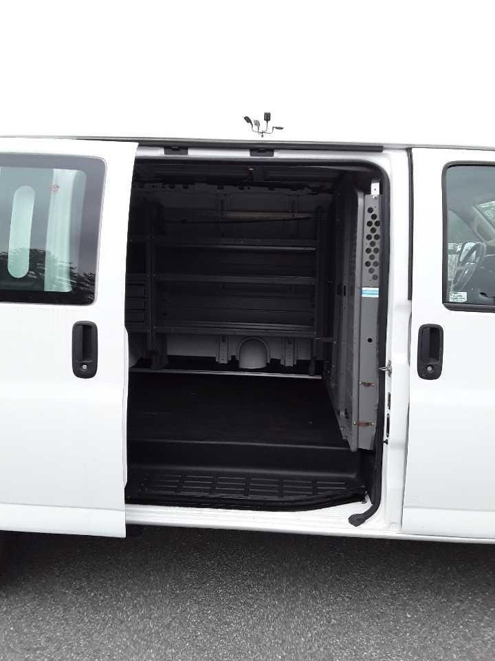 Used 2020 Chevrolet Express 2500 w/ Driver Convenience Package image 24