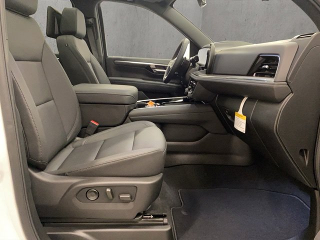New 2026 Chevrolet Suburban Z71 w/ Z71 Off-Road Package AWD/4WD image 22