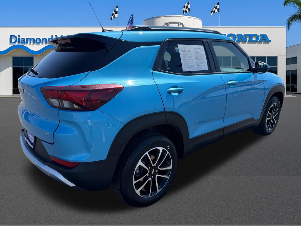 Used 2025 Chevrolet TrailBlazer LT FWD image 8