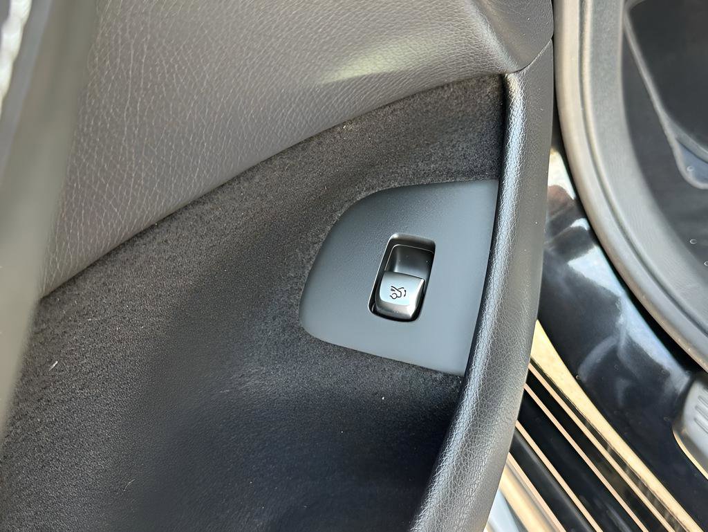 Used 2019 Mercedes-Benz AMG GT 63 image 19