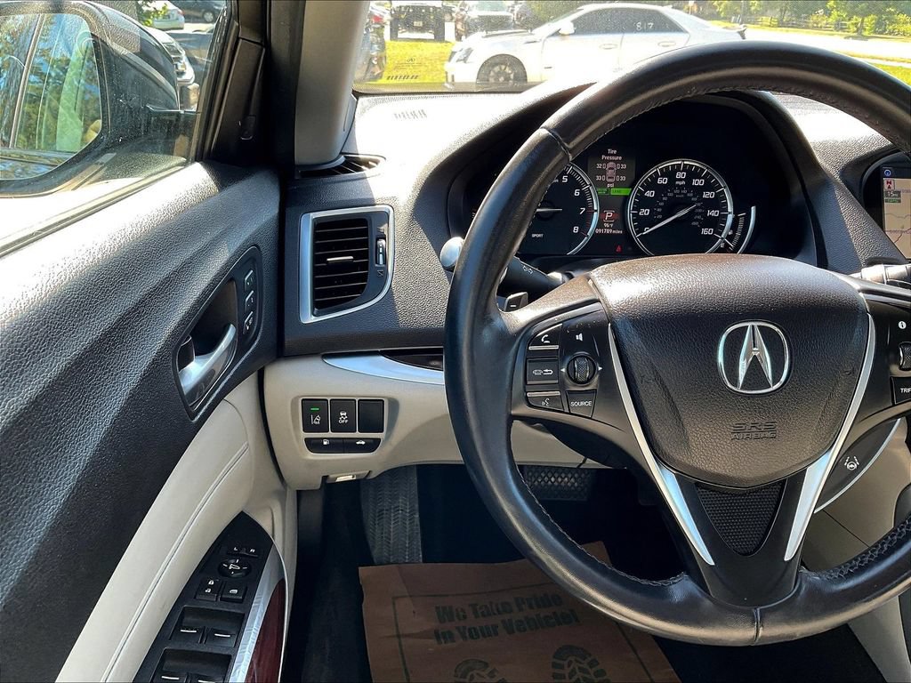 Used 2016 Acura TLX w/ Technology Package FWD image 11