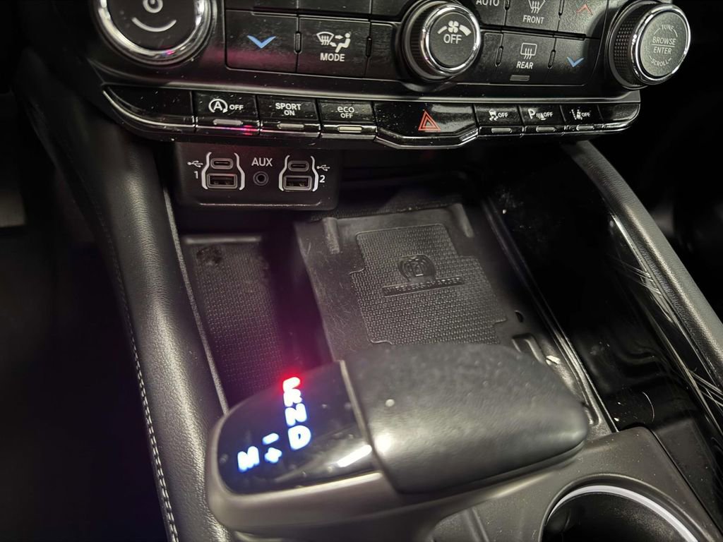 Used 2022 Dodge Durango Citadel image 24