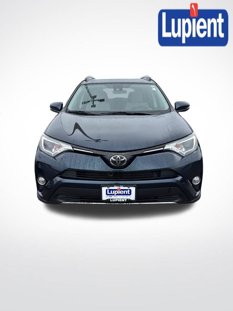 Used 2017 Toyota RAV4 XLE image 1