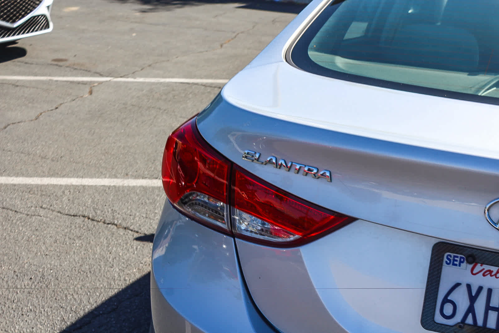 Used 2013 Hyundai Elantra GLS FWD image 8