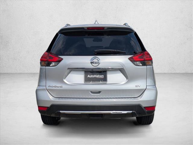 Used 2018 Nissan Rogue SV image 7