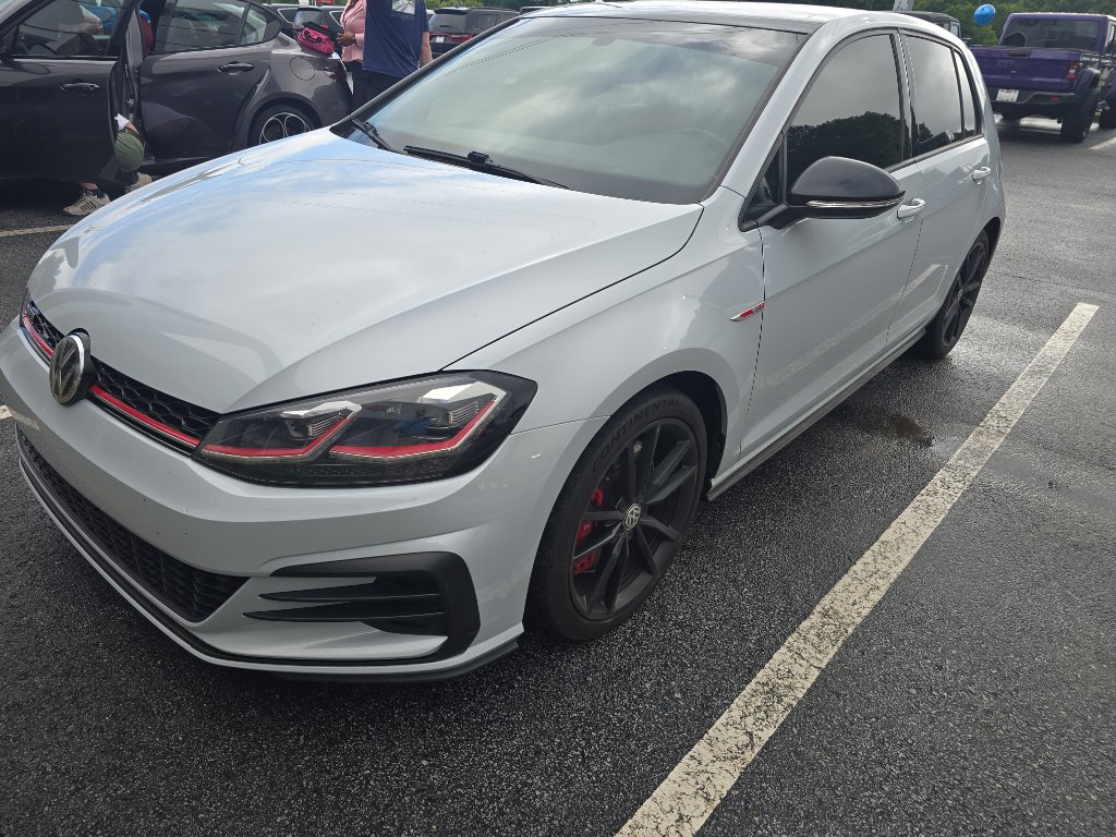 Used 2021 Volkswagen GTI SE FWD image 3