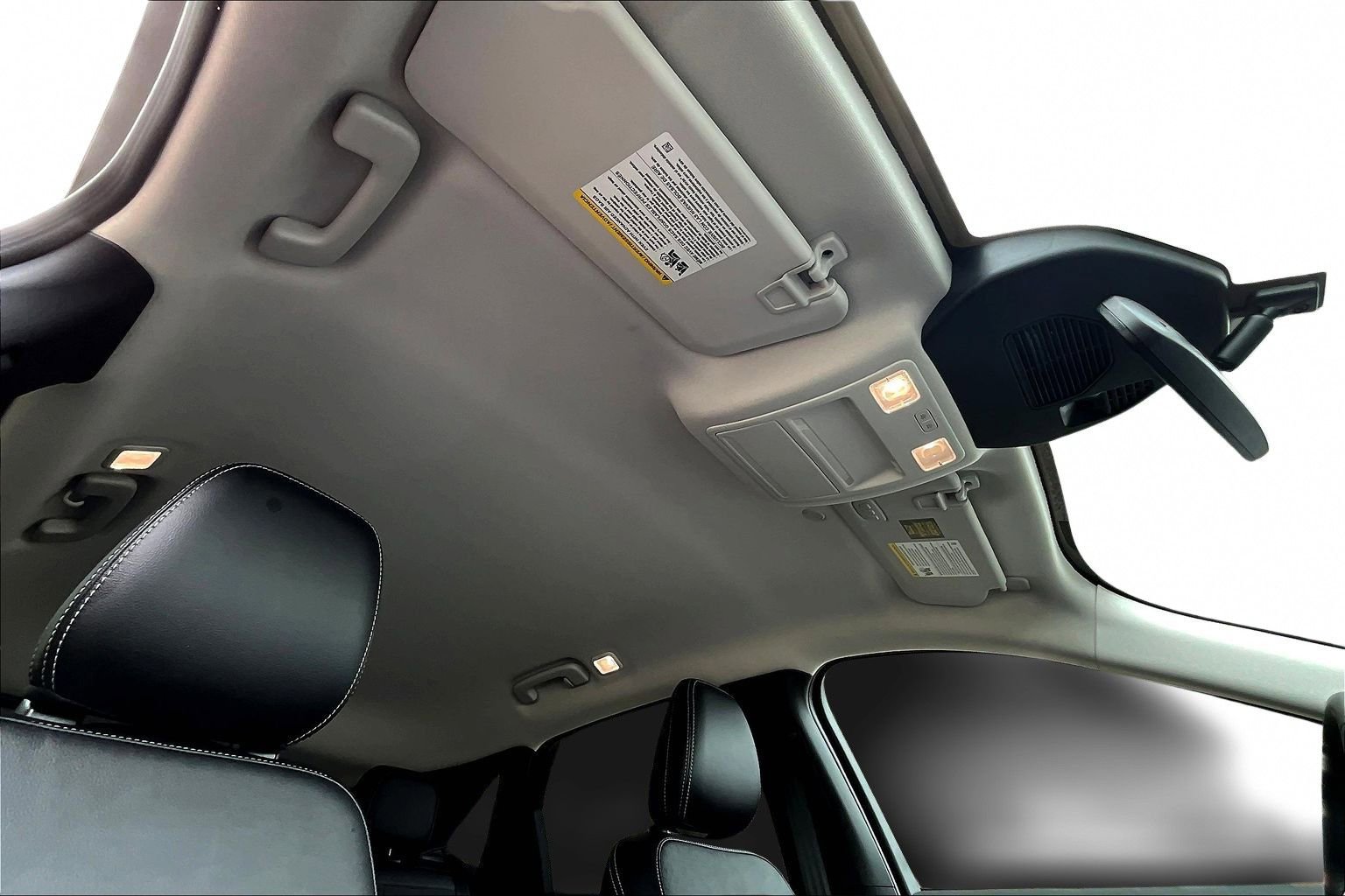 Used 2023 Ford Escape SE w/ PHEV Premium Package image 29