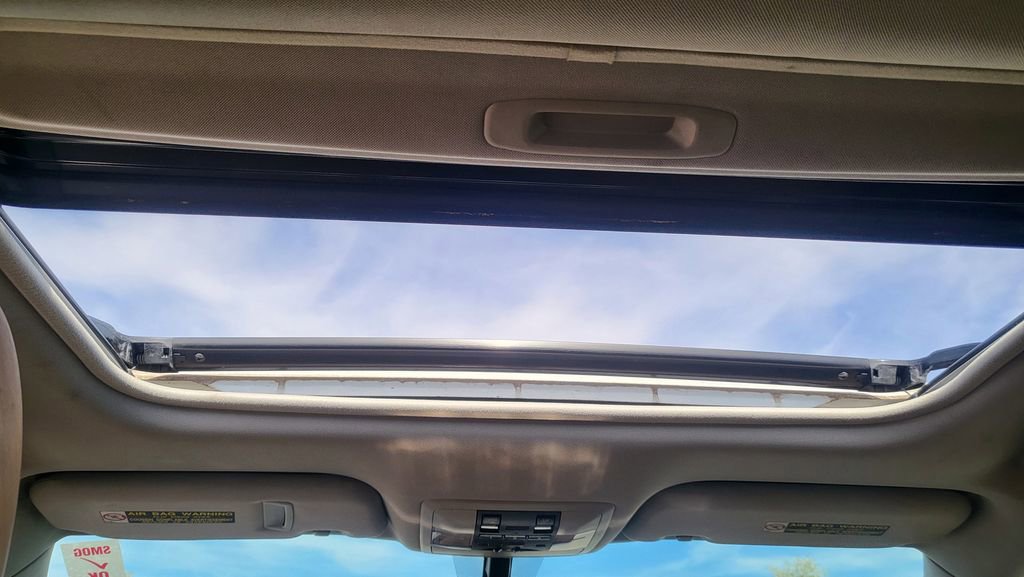 Used 2012 Lexus CT 200h Premium w/ Premium Audio Pkg image 32