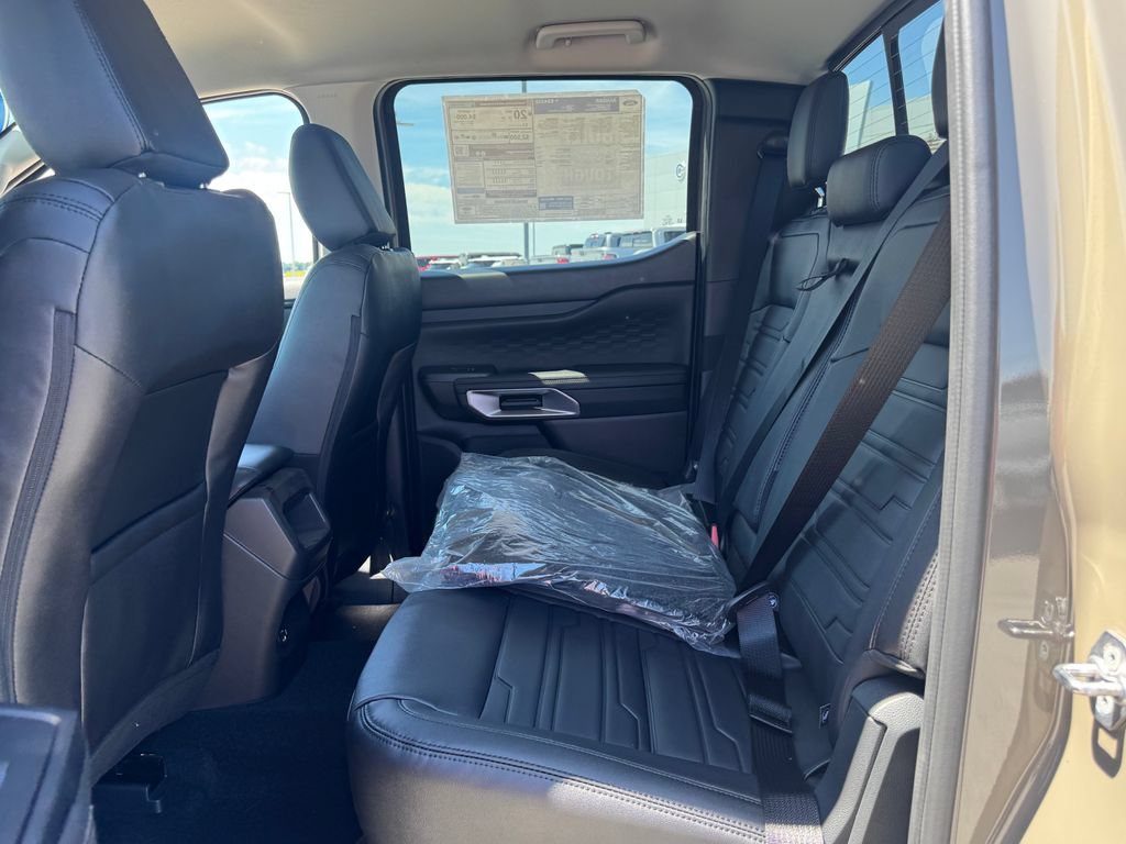 New 2026 Ford Ranger Lariat w/ Black Appearance Package AWD/4WD image 12