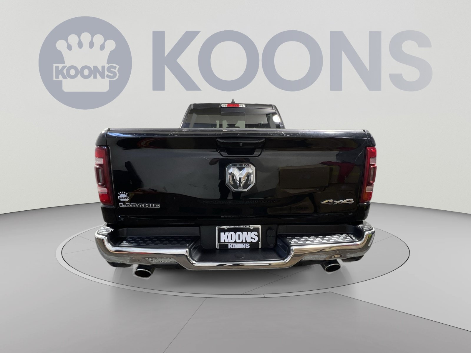 Used 2023 RAM 1500 Laramie AWD/4WD image 10