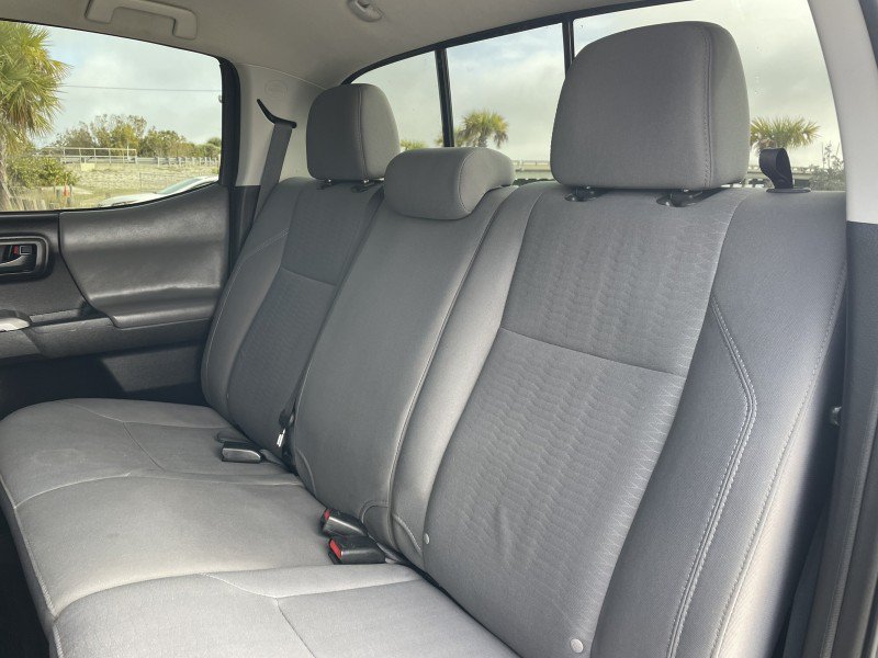Used 2019 Toyota Tacoma SR5 RWD image 11