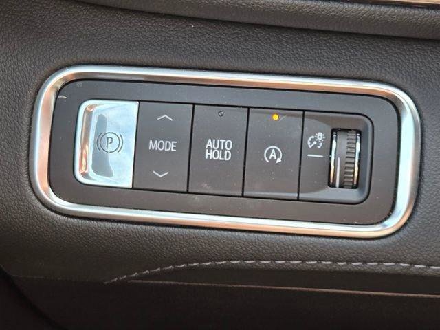 Certified 2025 Buick Enclave Preferred image 24