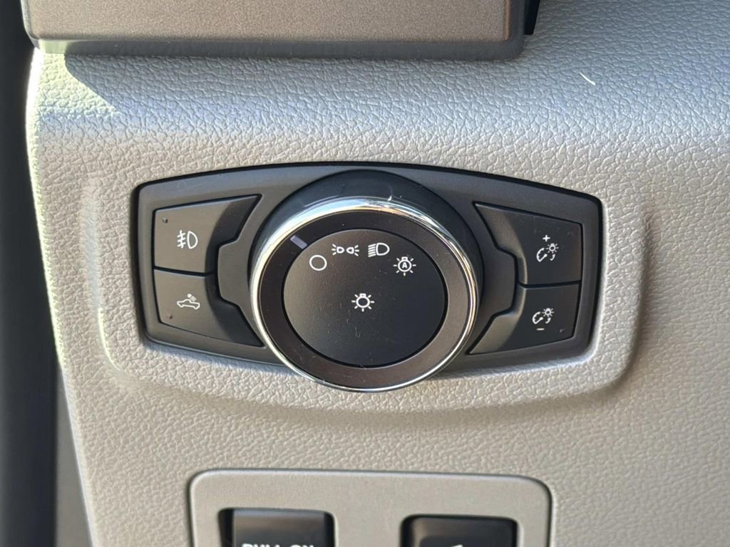 Certified 2019 Ford F150 XLT w/ Equipment Group 302A Luxury image 19