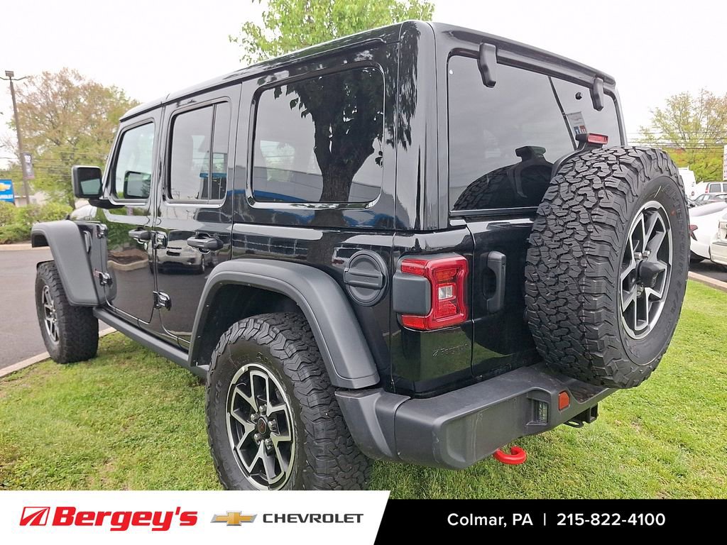 Used 2025 Jeep Wrangler Unlimited Rubicon AWD/4WD image 8