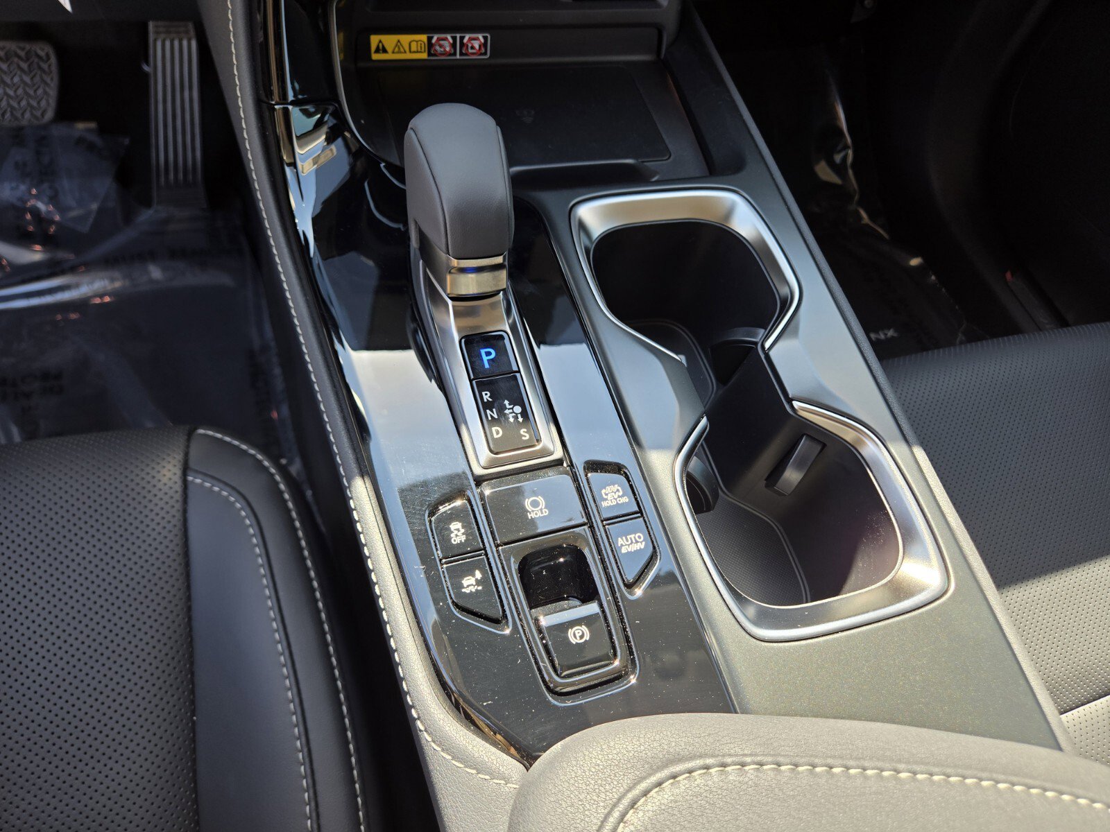 New 2026 Lexus NX 450h+ AWD w/ Luxury Package image 12