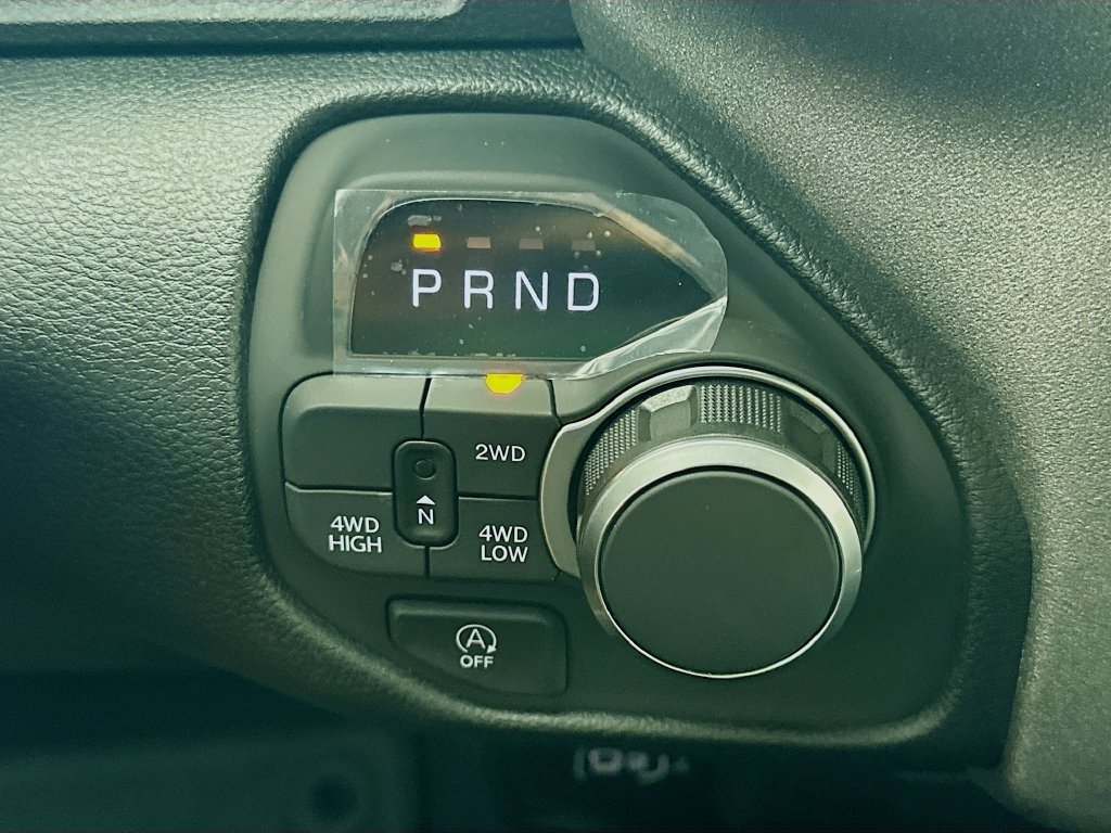 New 2026 RAM 1500 Express AWD/4WD image 12