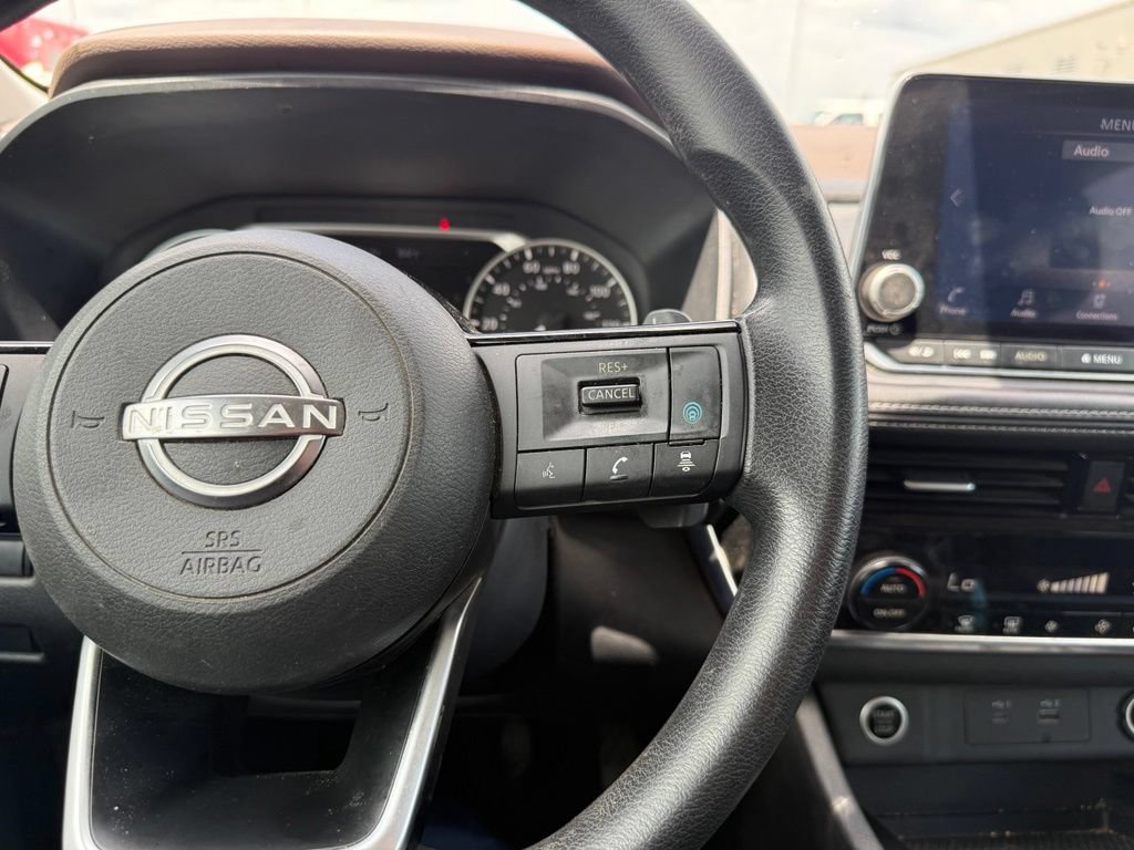 Used 2022 Nissan Rogue SV FWD image 10