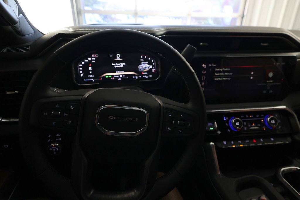 Used 2026 GMC Sierra 3500 Denali Ultimate AWD/4WD image 24