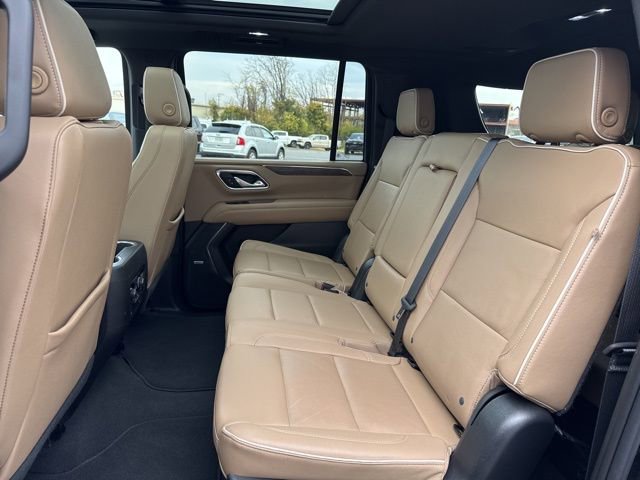 Certified 2023 Chevrolet Suburban Premier image 17