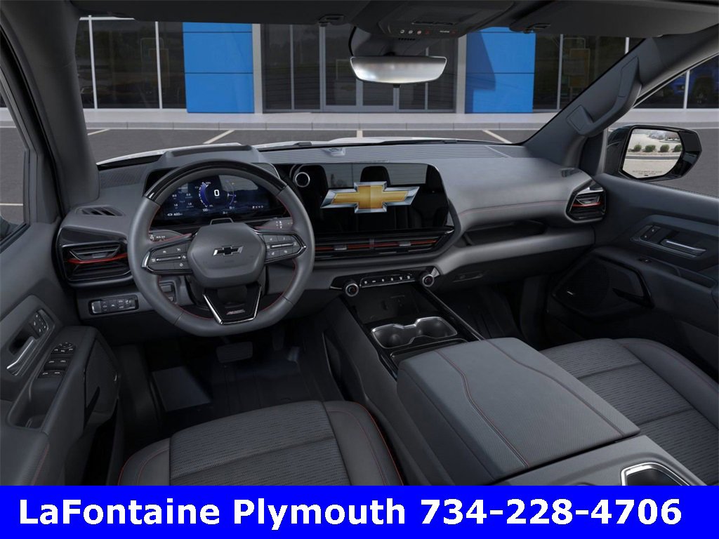 New 2025 Chevrolet Silverado EV RST image 15