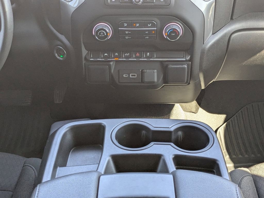 Used 2022 Chevrolet Silverado 1500 Custom AWD/4WD image 18