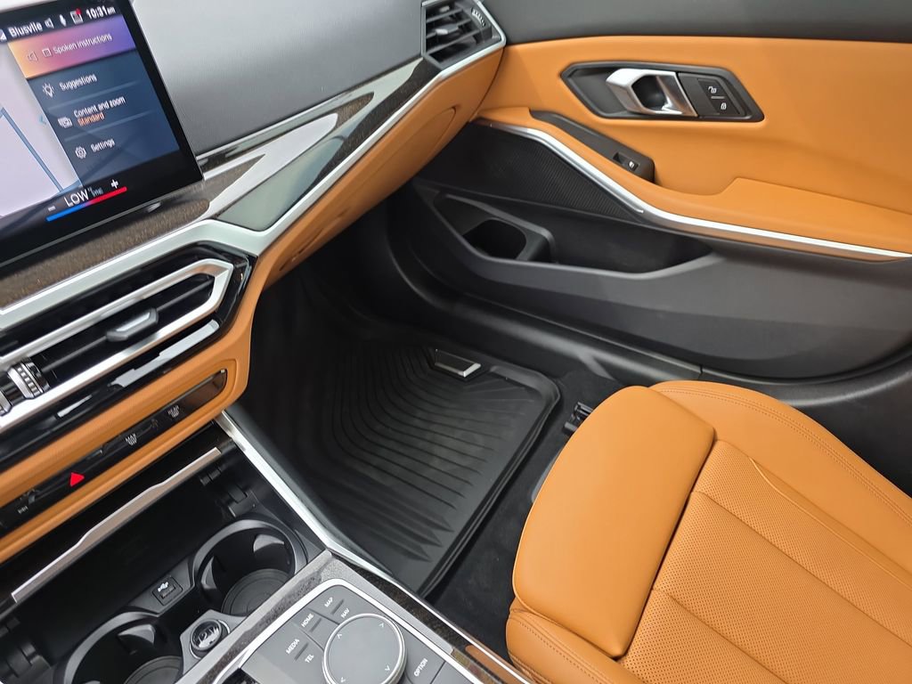 Used 2024 BMW 330i xDrive Sedan w/ M Sport Package image 32