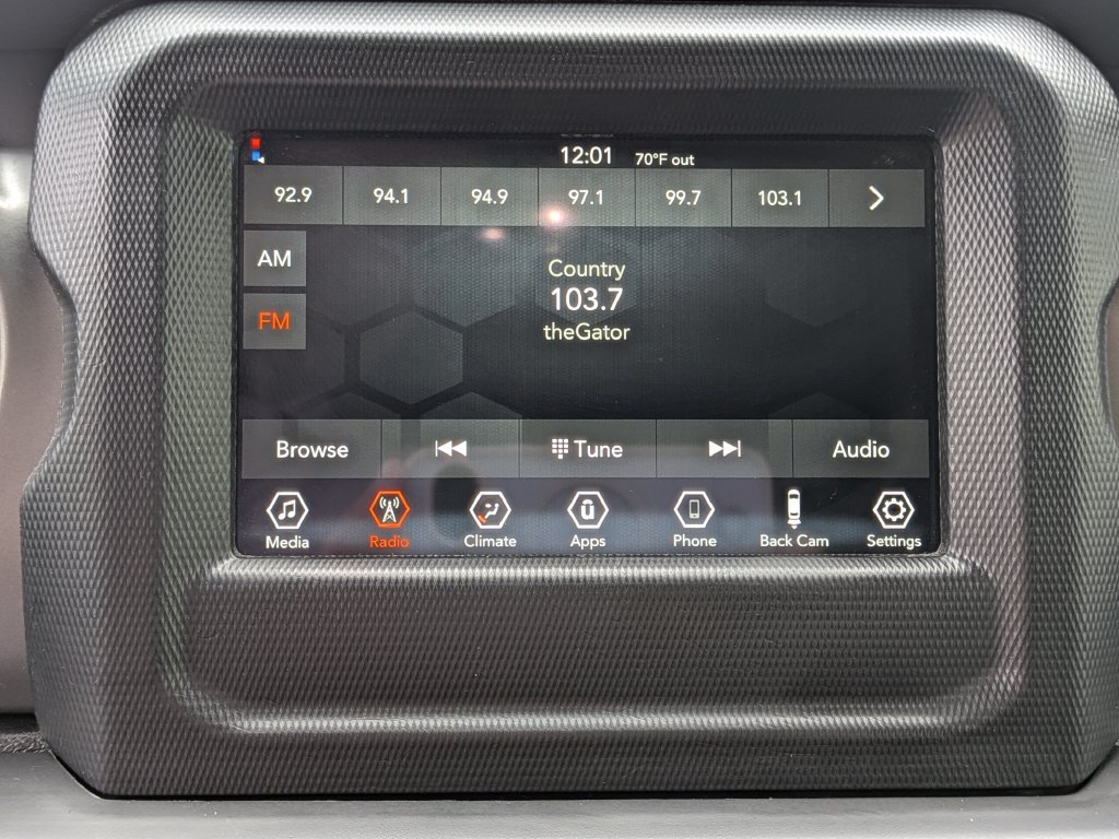 Used 2022 Jeep Wrangler Sport AWD/4WD image 22