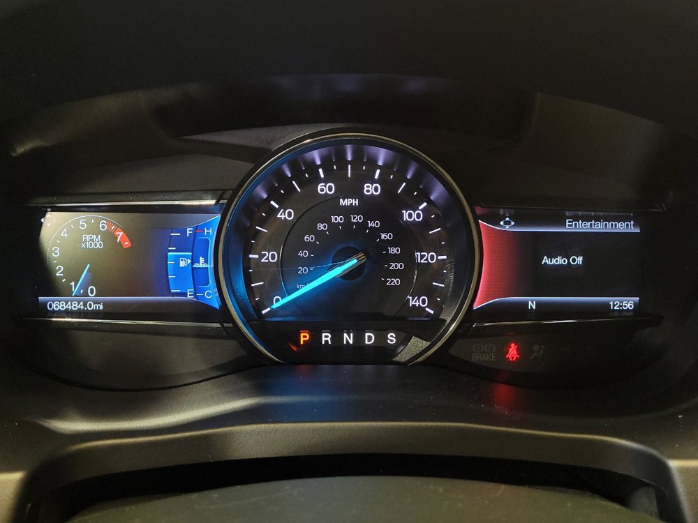 Used 2018 Ford Explorer XLT w/ Equipment Group 202A FWD image 23