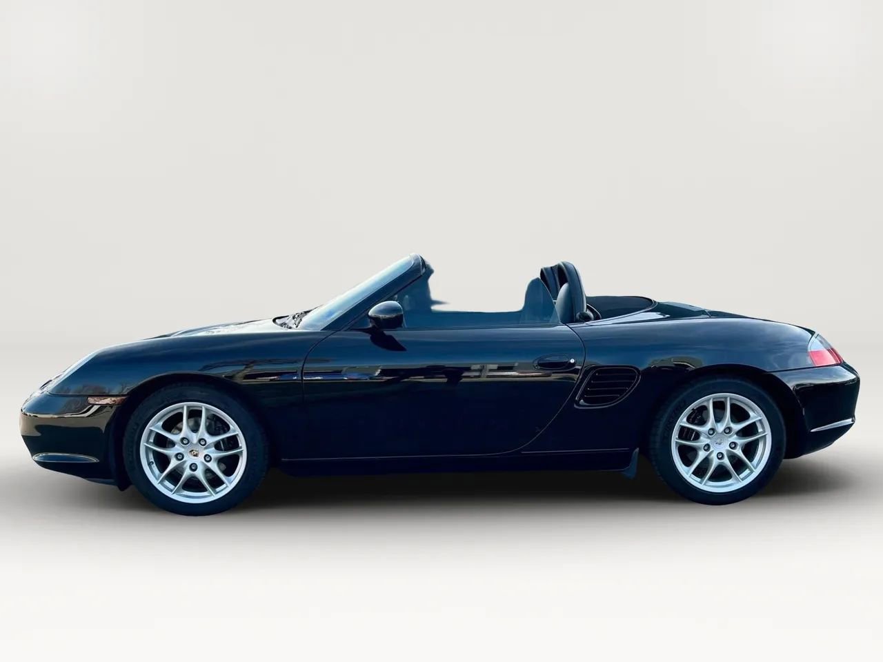 Used 2004 Porsche Boxster image 4