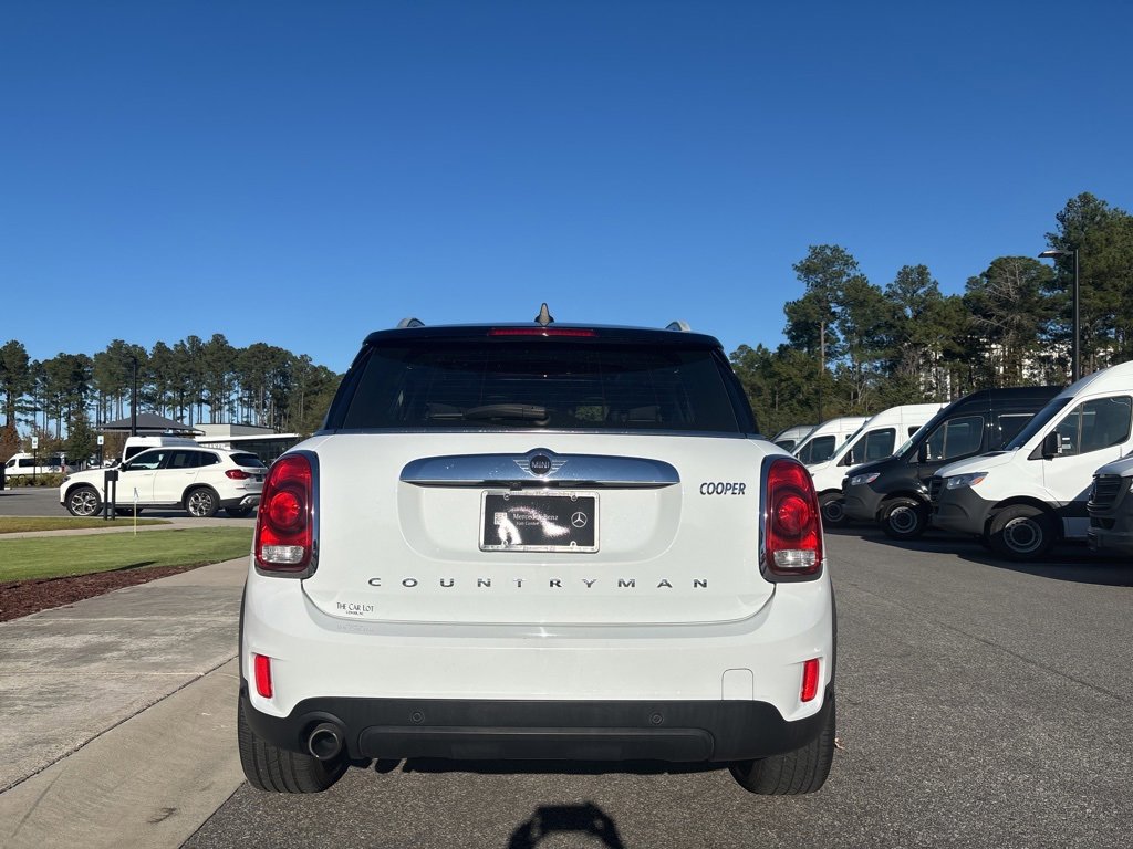 Used 2019 MINI Cooper Countryman w/ Premium Package image 5