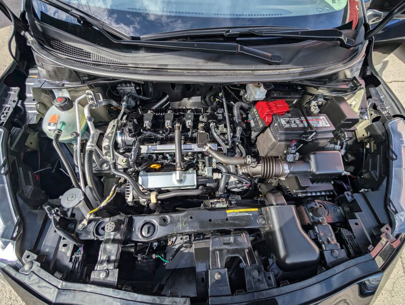 Used 2025 Nissan Versa S w/ Trunk Package image 10