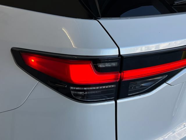 New 2026 Lexus TX 500h AWD image 19
